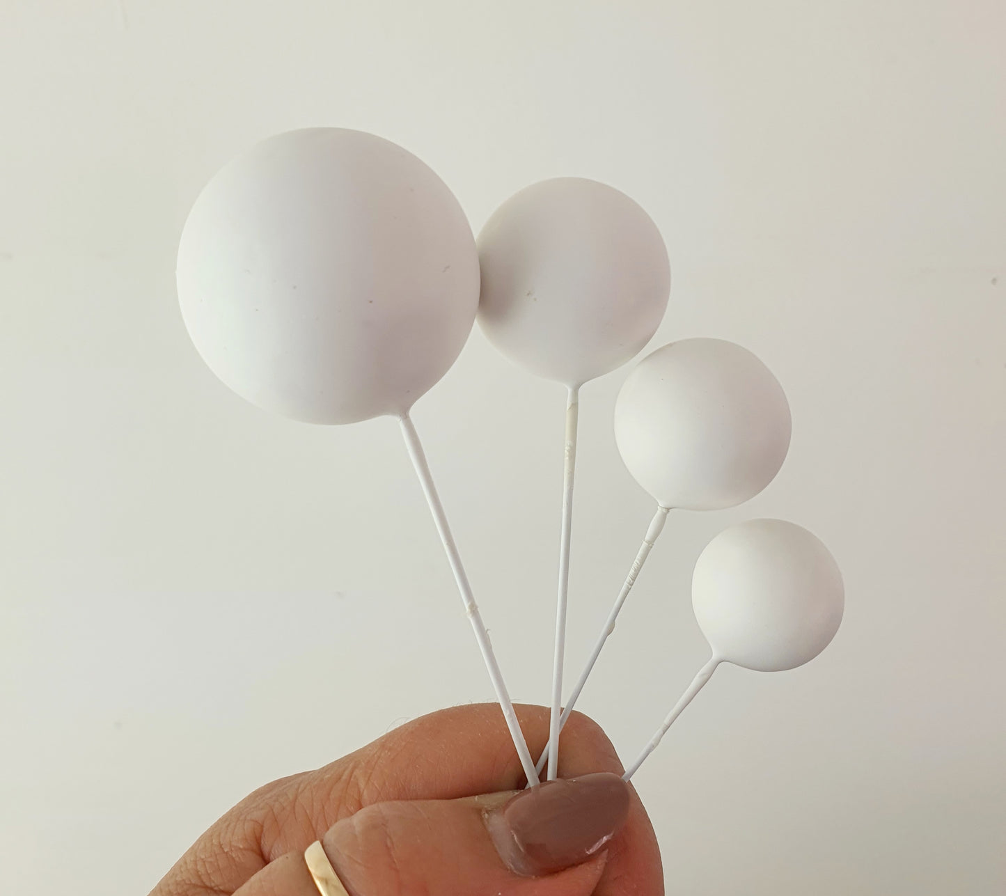 Cake Topper Balls