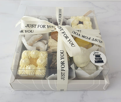 Mother's Day Deluxe Sweet Box