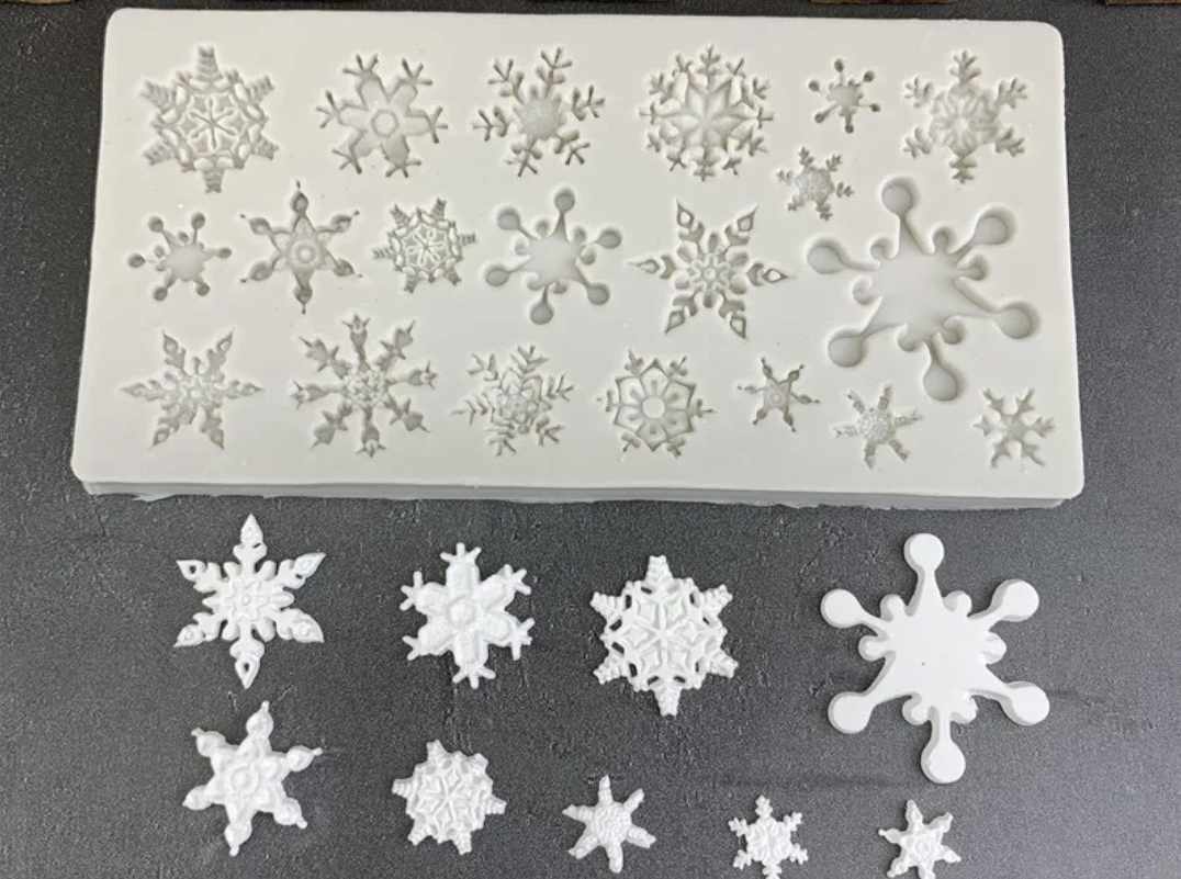 Snowflakes Mini